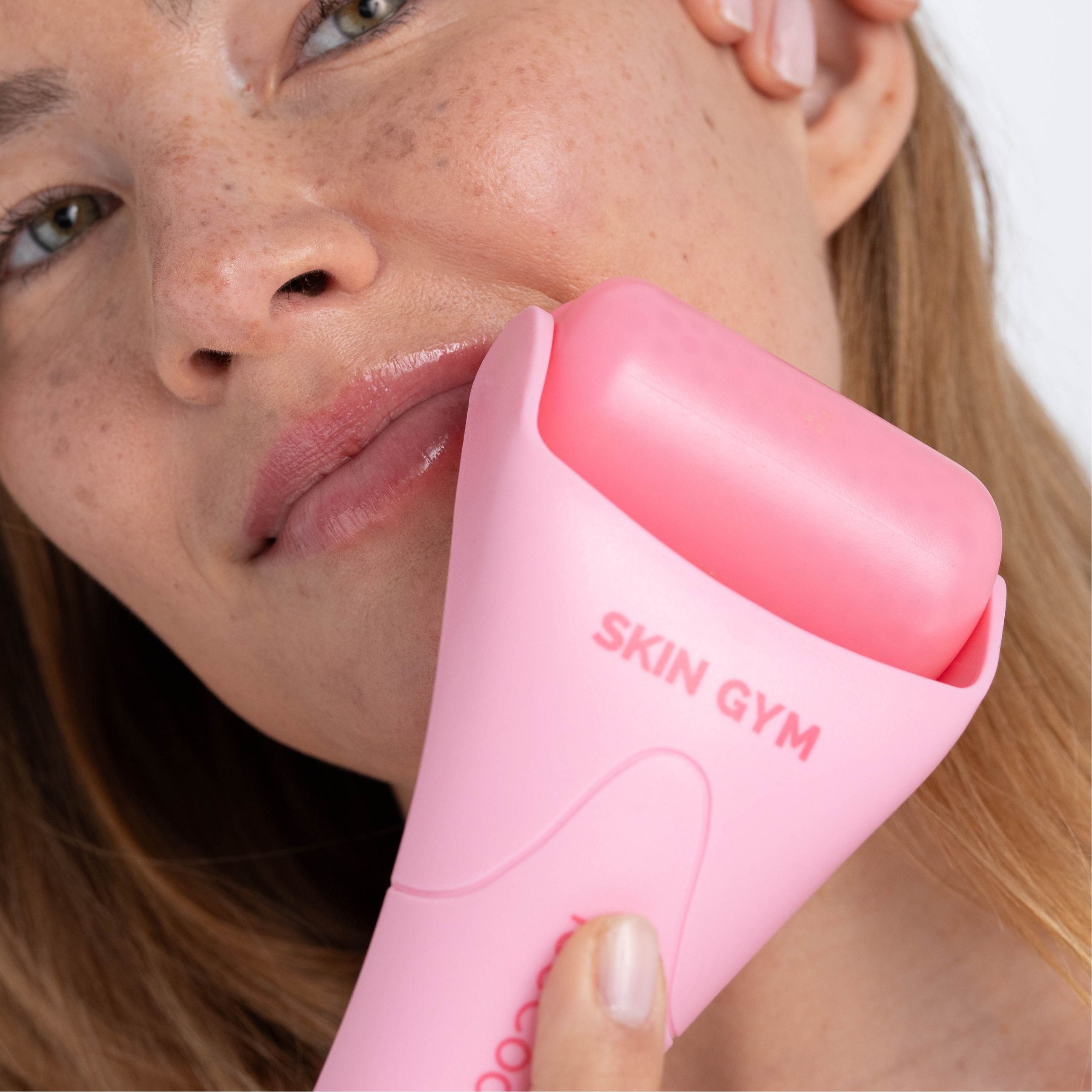 Pink Cool Cryogel Ice Roller for De-Puffing and Soothing Skin, Reduces Redness and Calms Irritation with Cryo-Therapy and Facial Massage